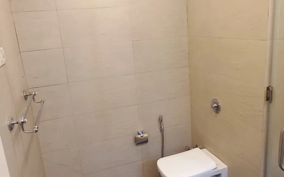 11 - Khatau Bungalow, Walkeshwar