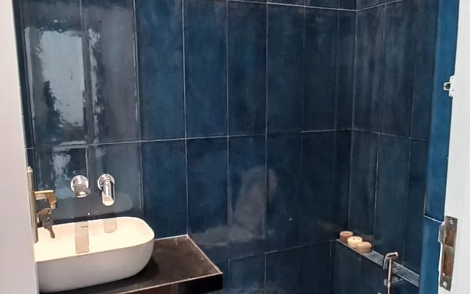 14 - Khatau Bungalow, Walkeshwar