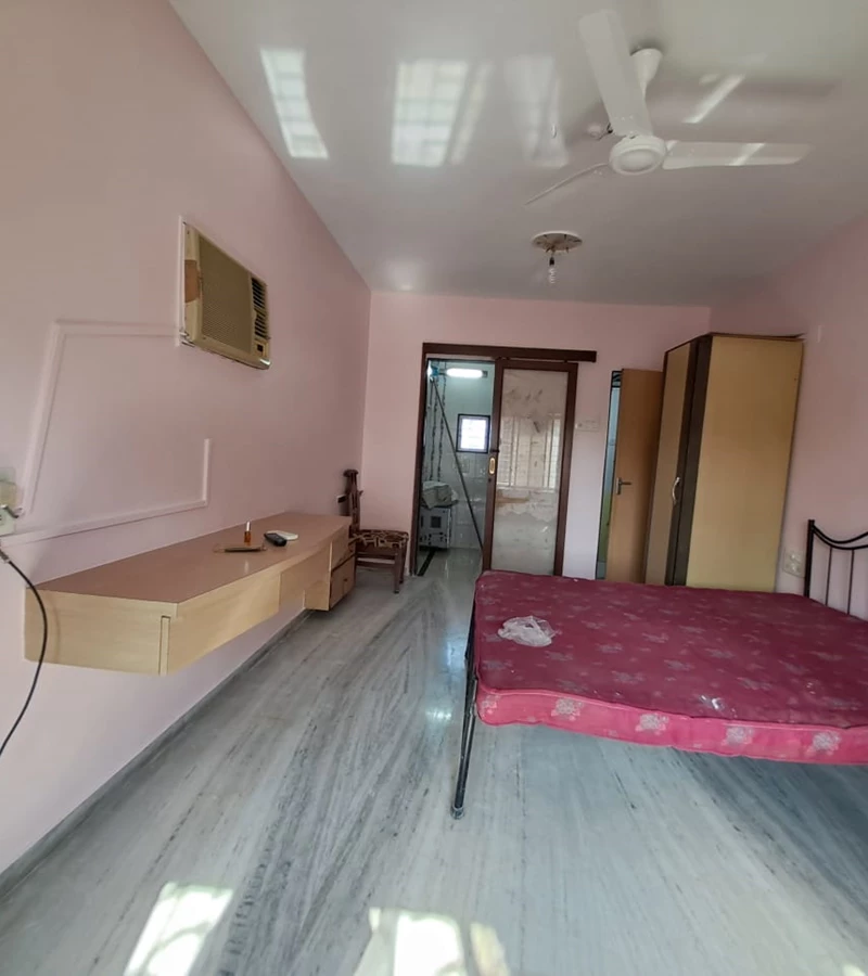 10 - Trimurti Apartment, Vile Parle East
