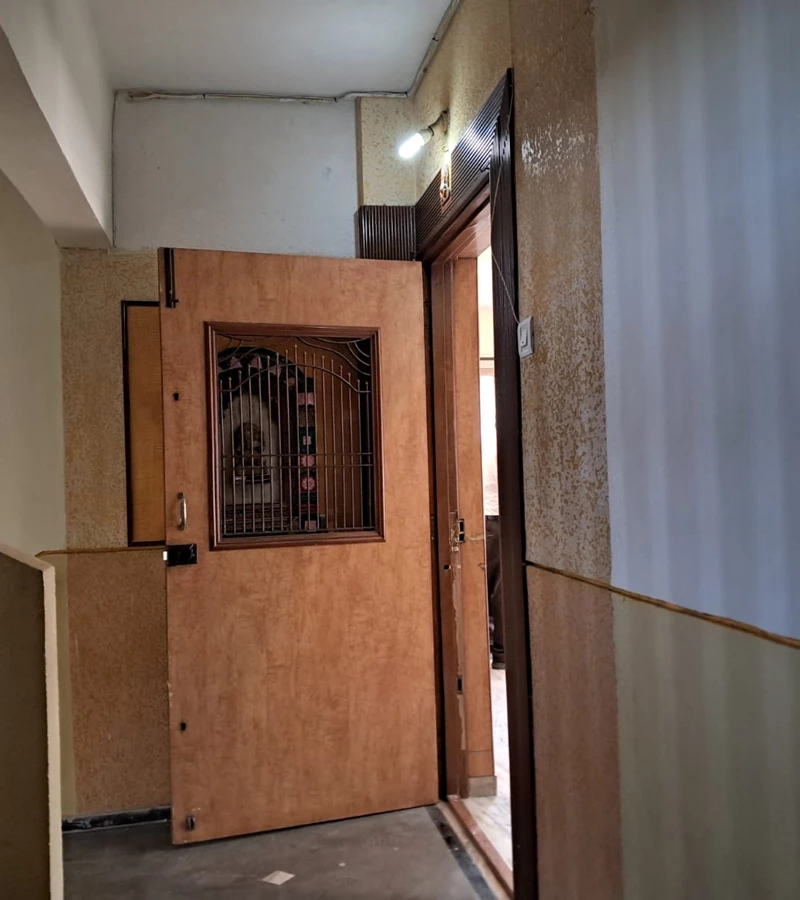13 - Trimurti Apartment, Vile Parle East