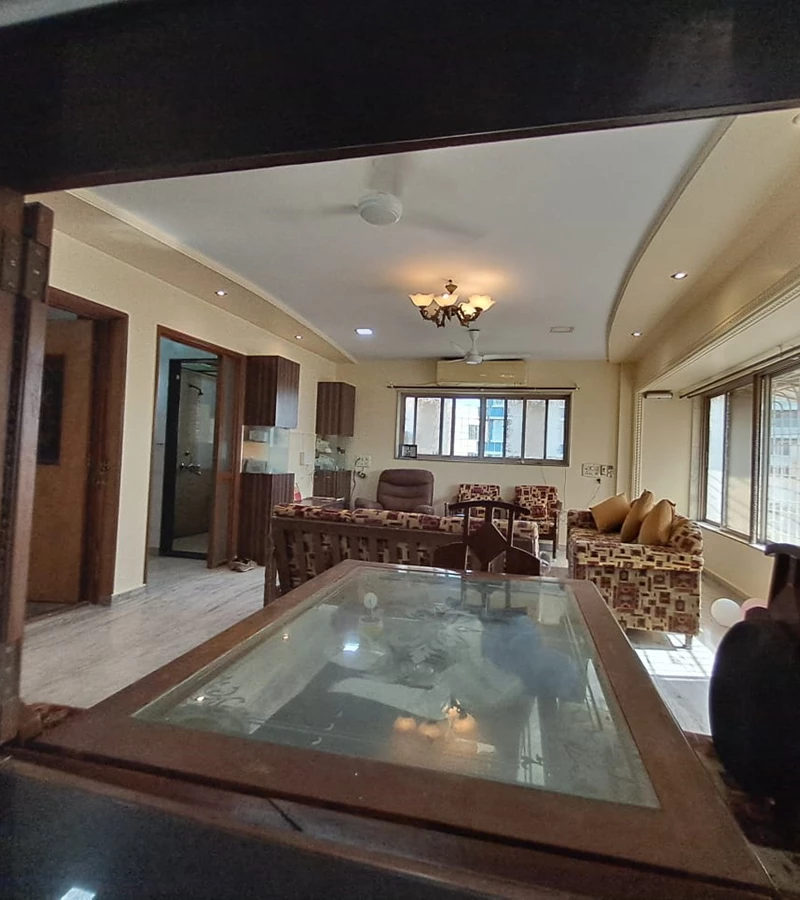 2 - Trimurti Apartment, Vile Parle East