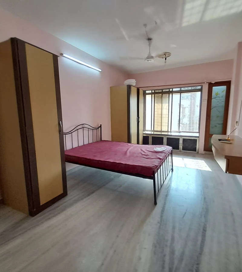 8 - Trimurti Apartment, Vile Parle East