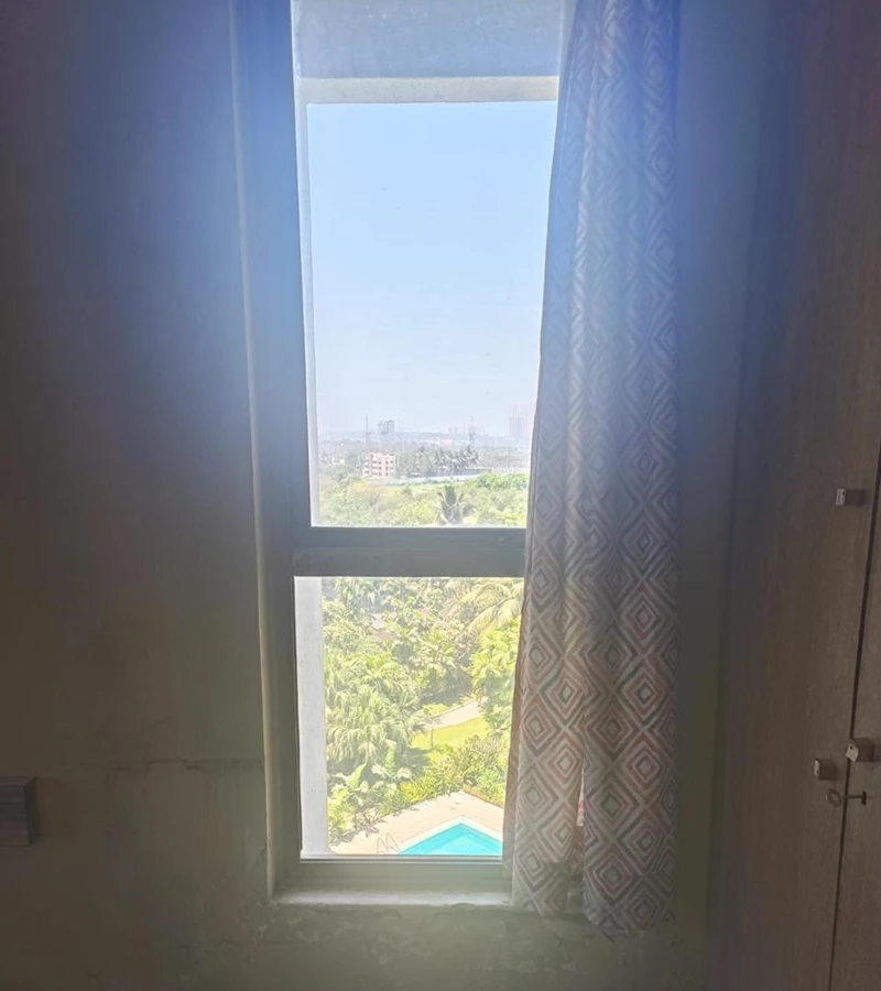 8 - Oberoi Sky Heights, Andheri West