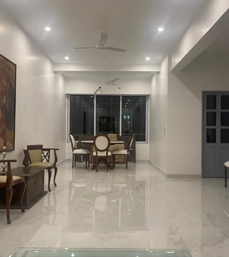 10 - Pushpa Bhavan, Colaba