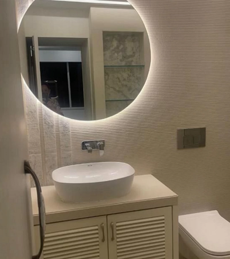 5 - Pushpa Bhavan, Colaba