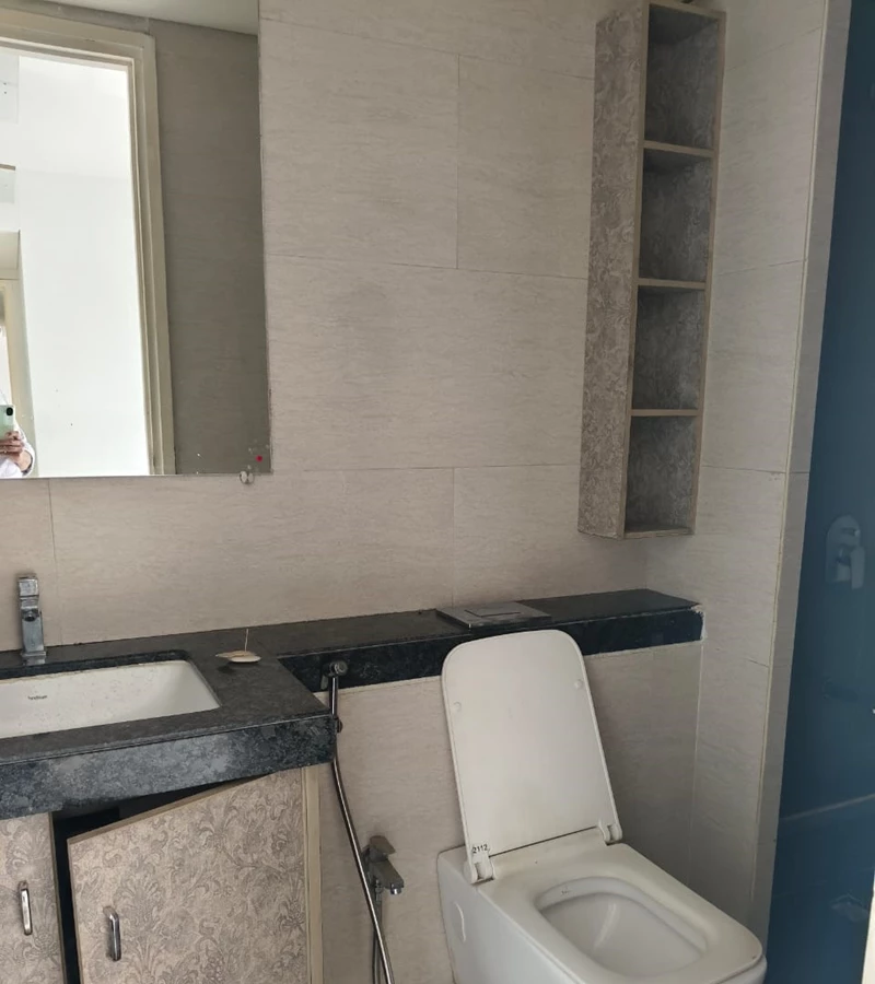 10 - Rustomjee Seasons, Bandra East