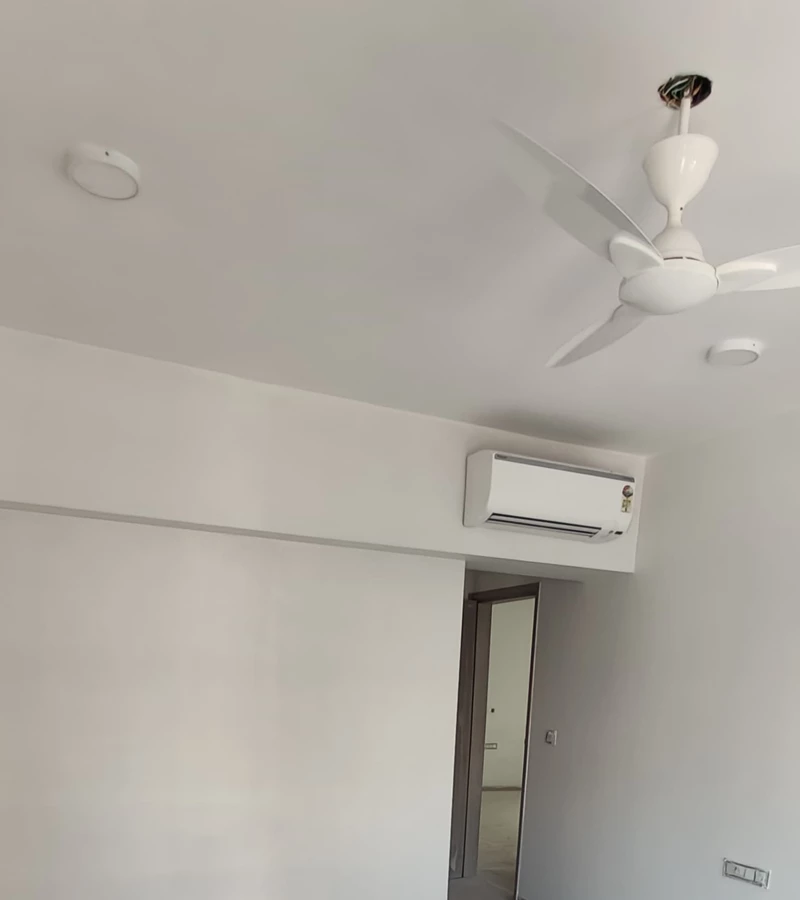 7 - Le Reve, Bandra West