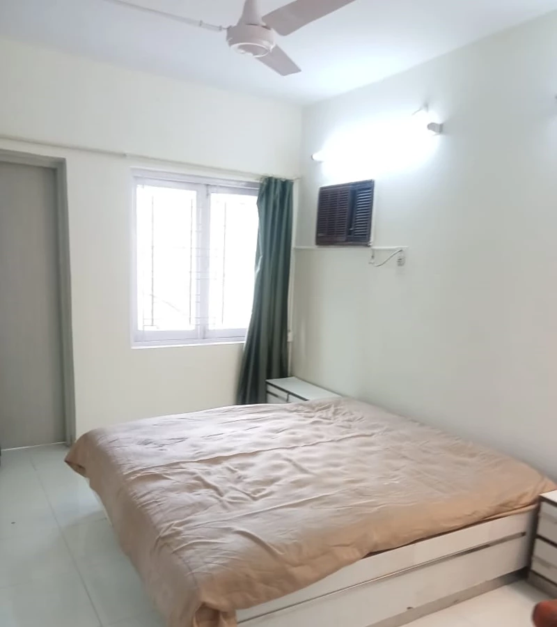 3 - Gladhurst, Santacruz West