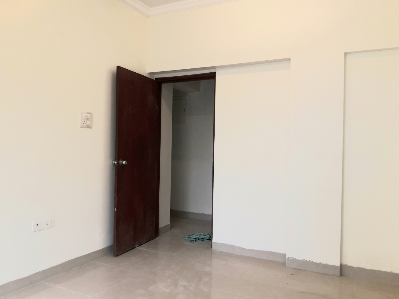 4 - Upasana, Khar West