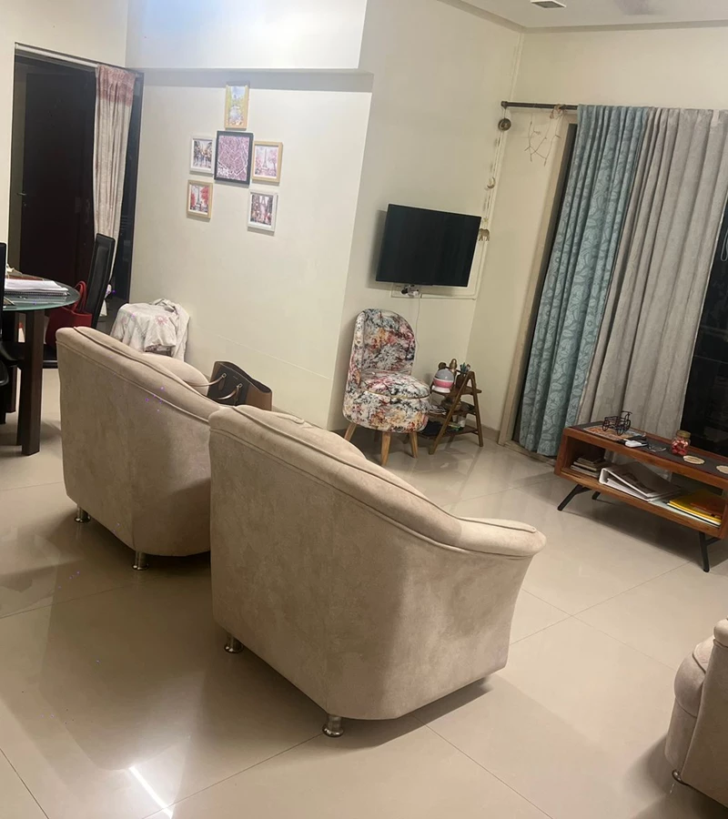 P1 - Pinnacle Gold, Bandra West