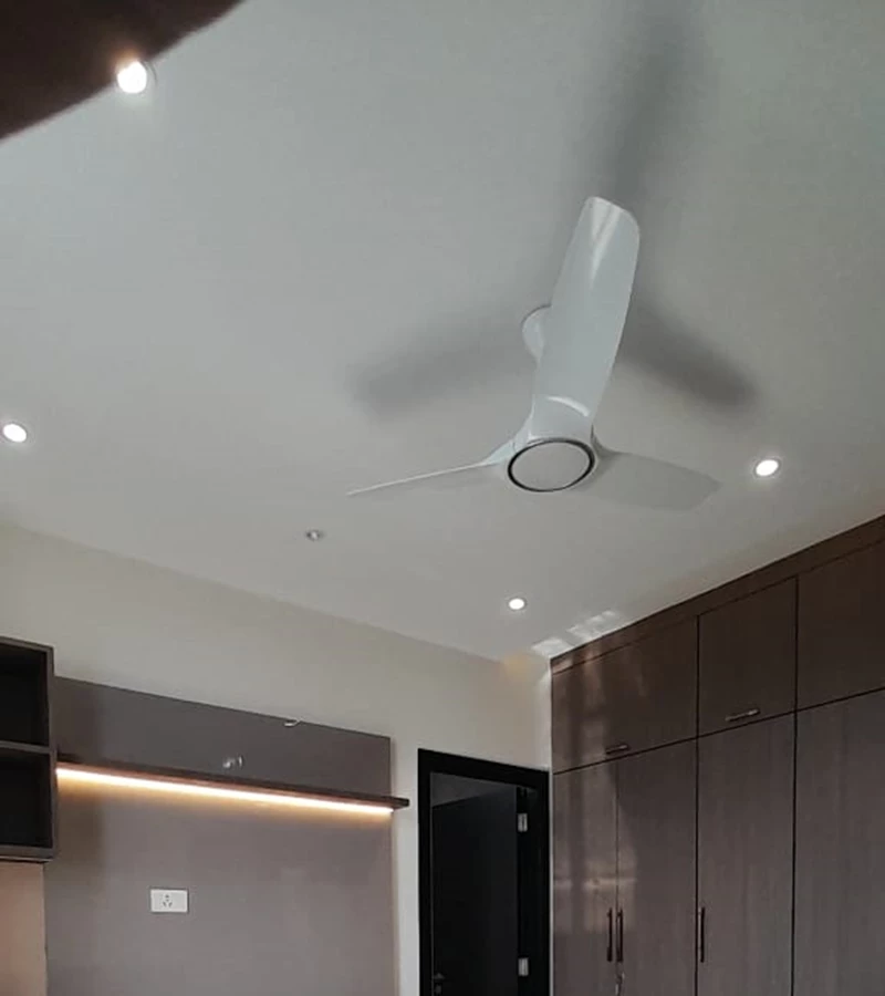 4 - Oberoi Sky City, Borivali East