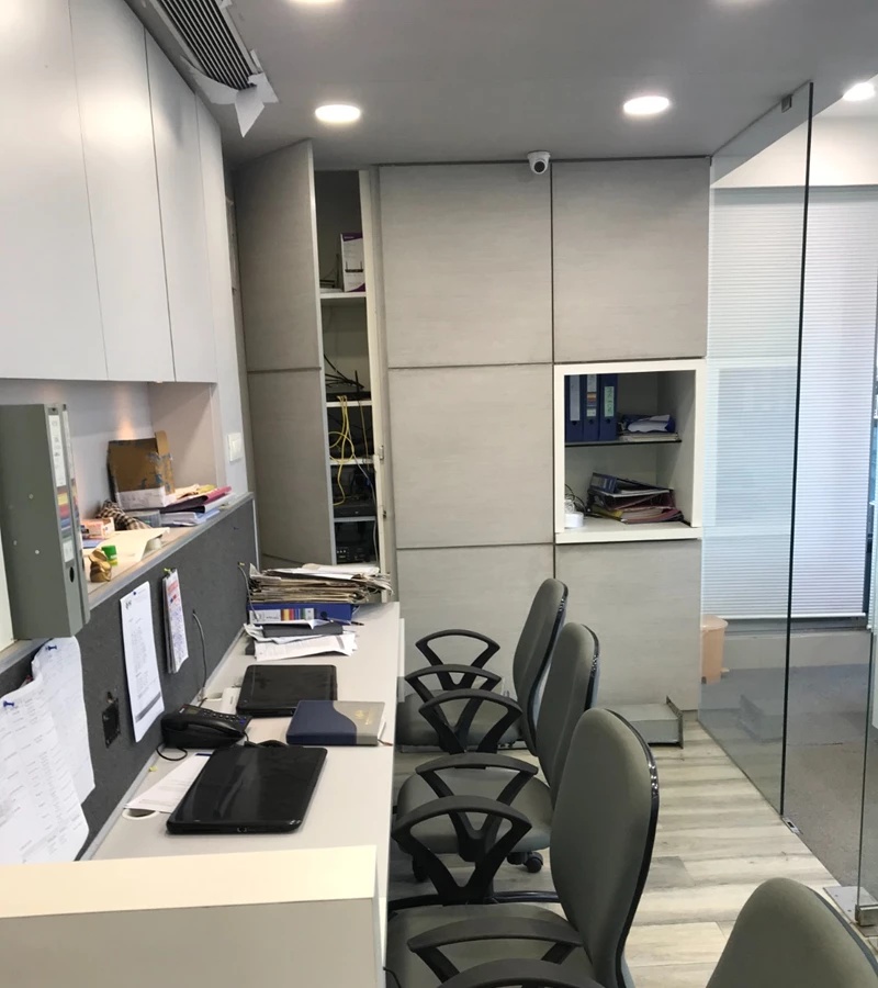 15 - Omkar Summit Business Bay, Andheri East