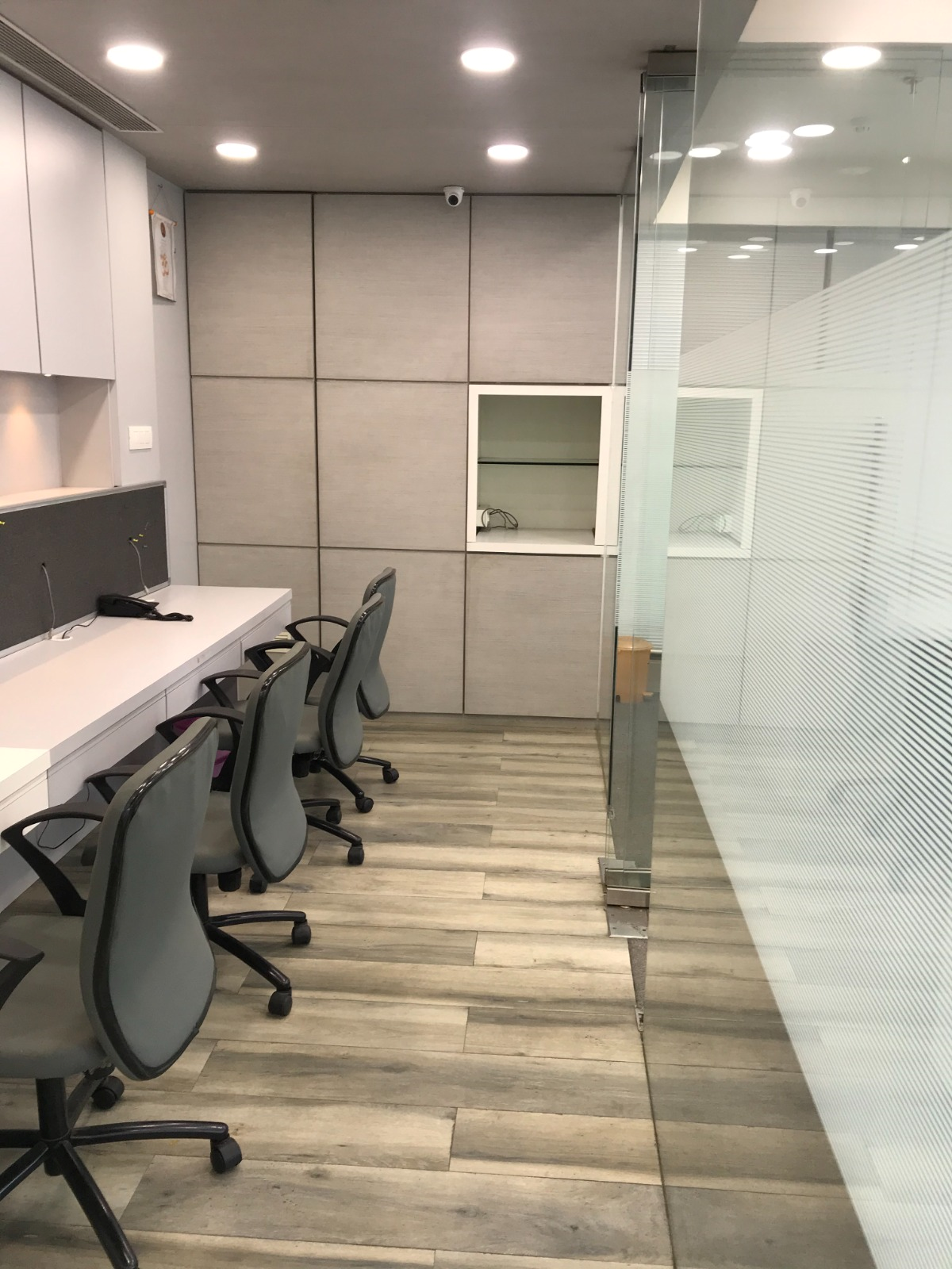 Omkar Summit Business Bay