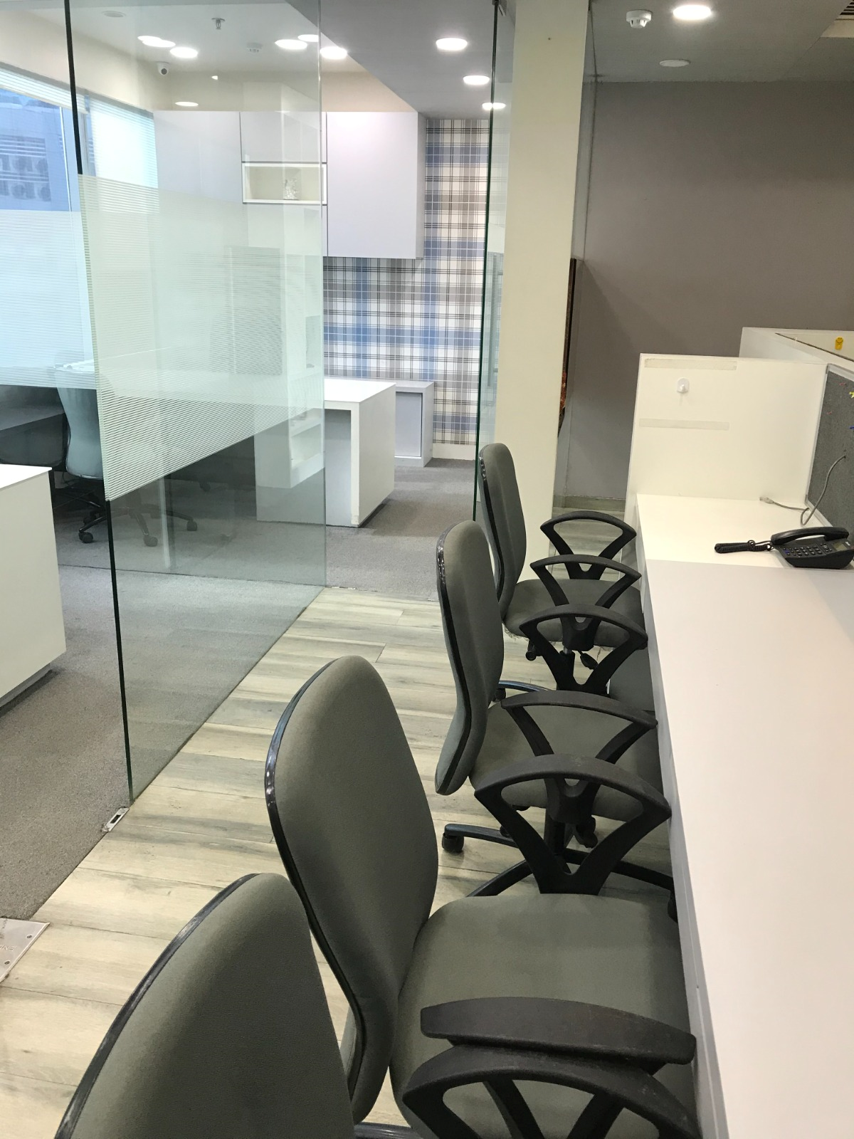 Omkar Summit Business Bay