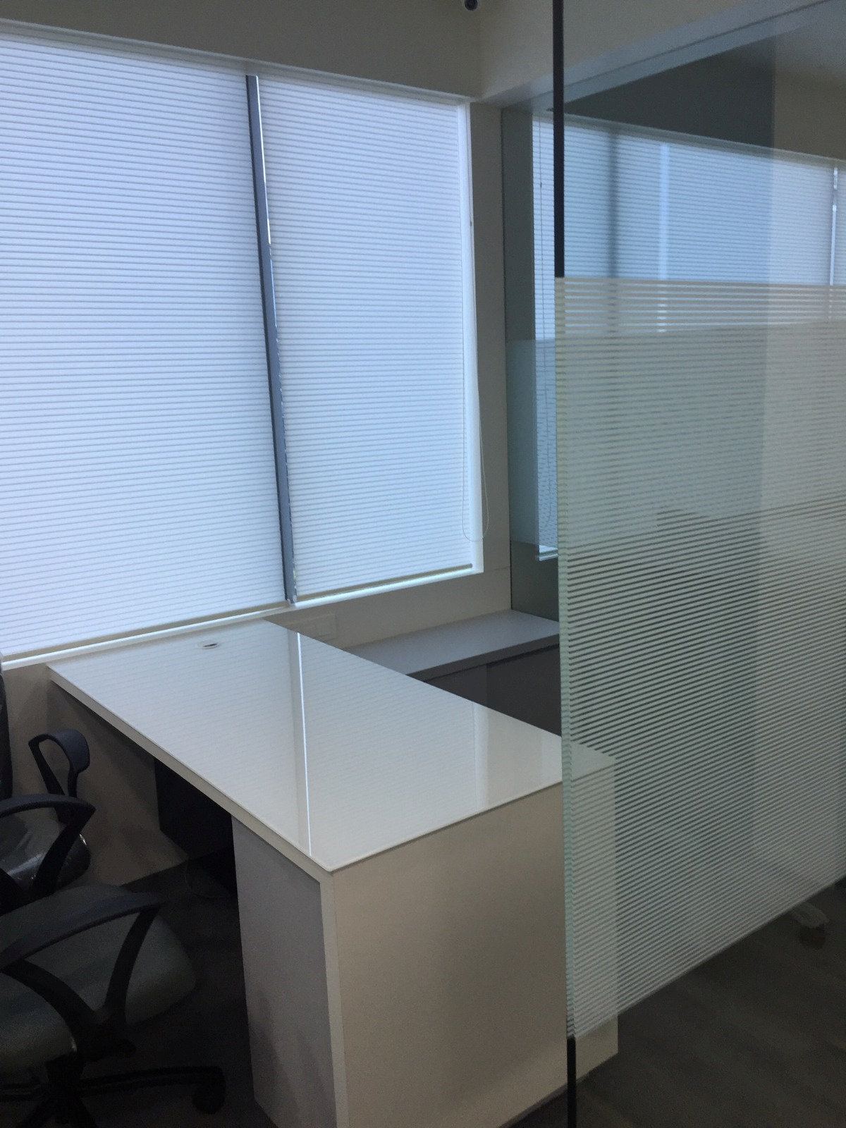 Omkar Summit Business Bay