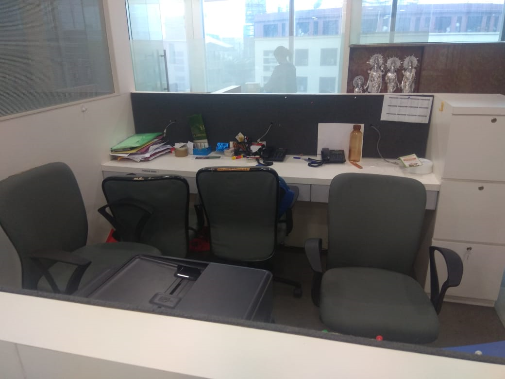 Omkar Summit Business Bay