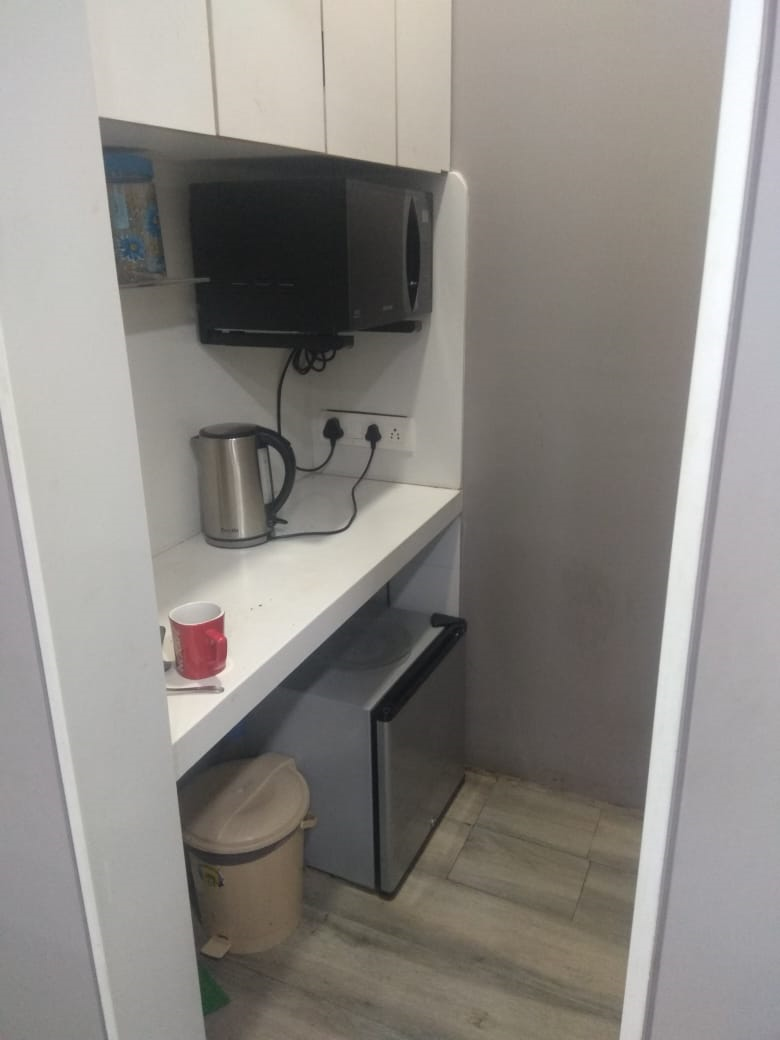 Omkar Summit Business Bay