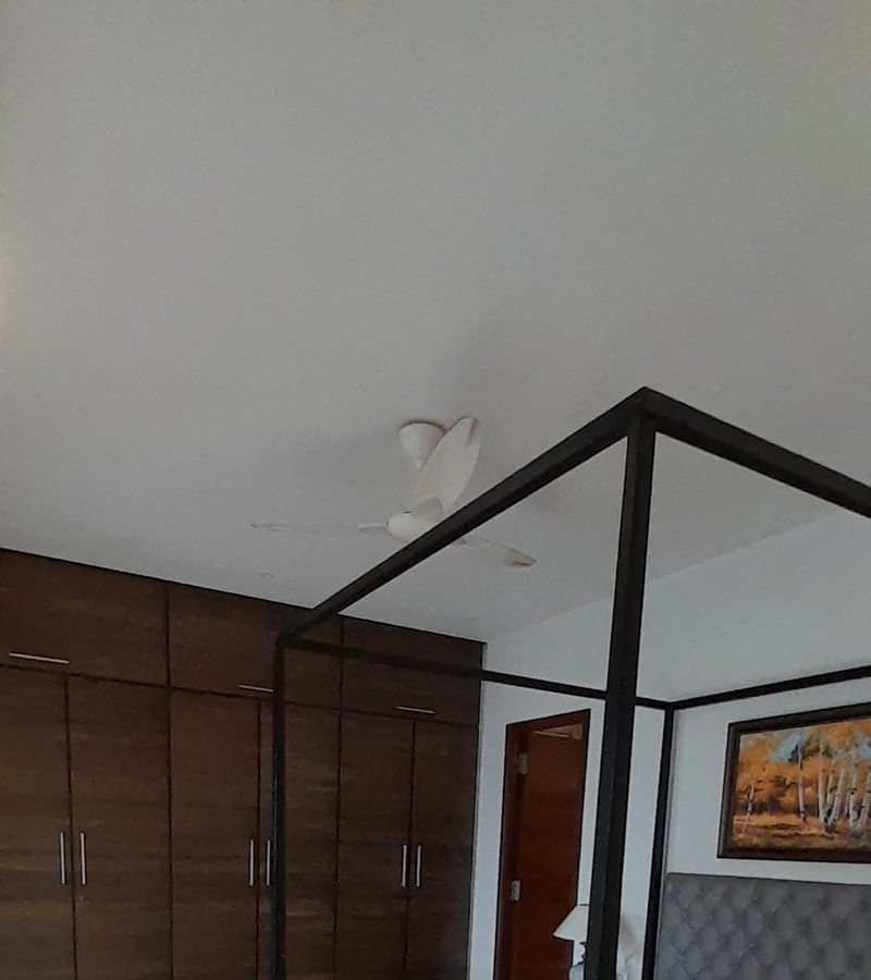 3 - Riviera, Juhu