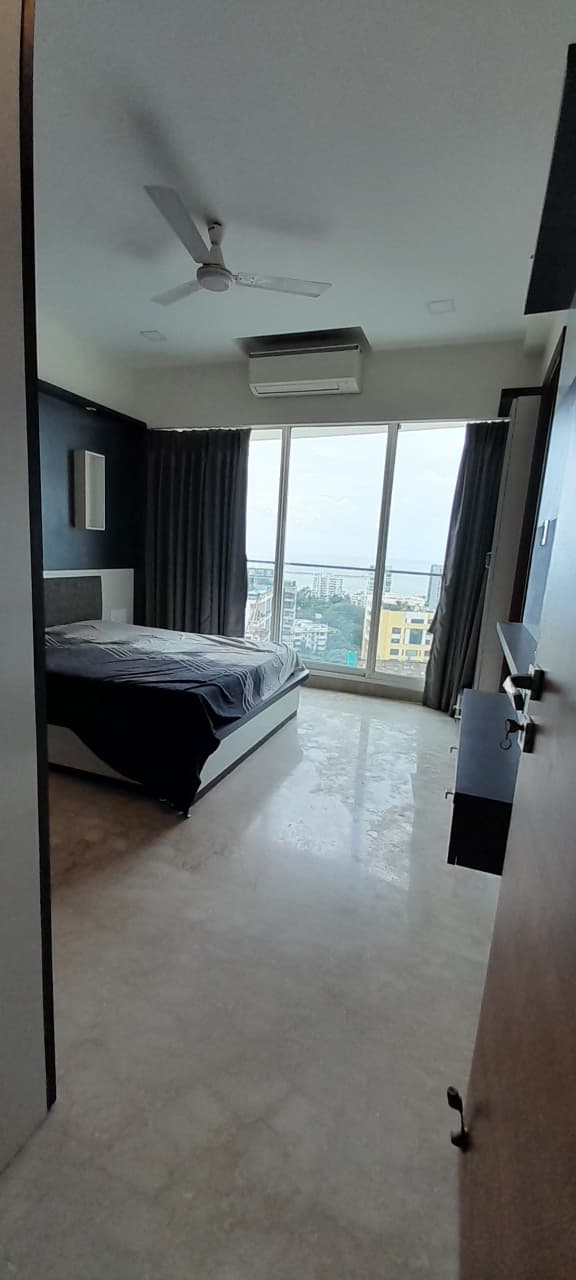 7 - Joy Legend, Khar West