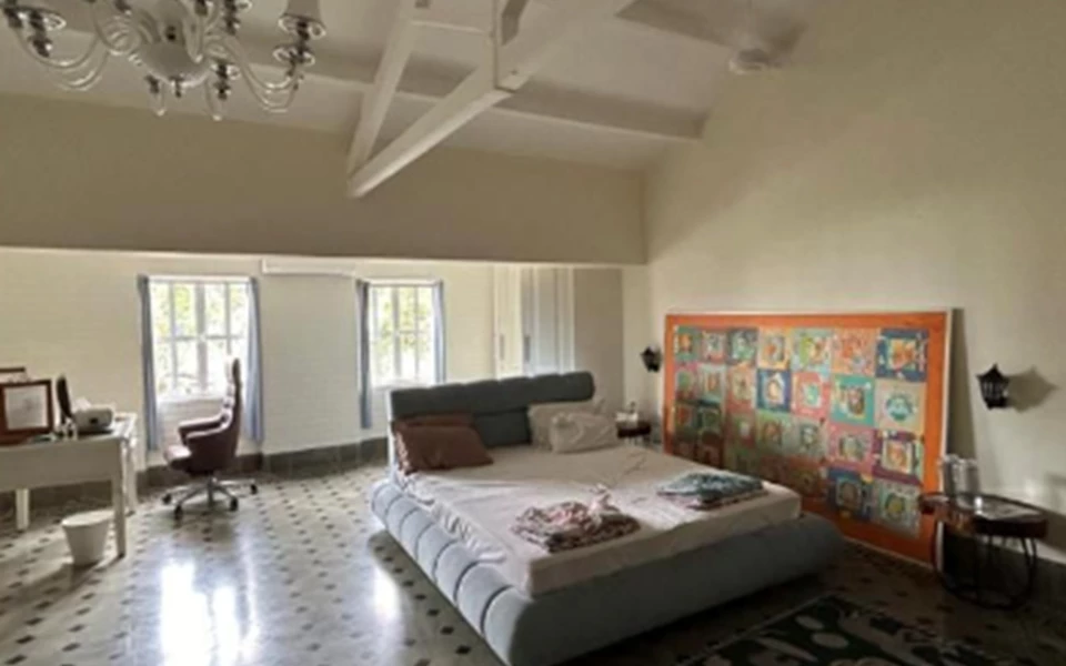 3 - Acropolis, Colaba