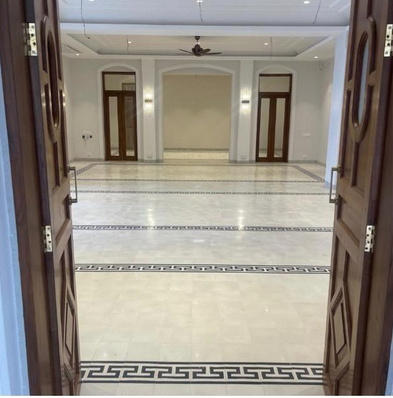 5 BHK Flat on Rent in Walkeshwar - Gold Croft