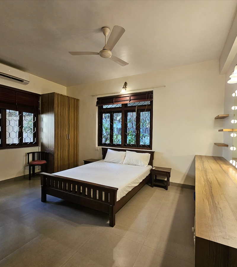 5 - Crescent, Bandra West