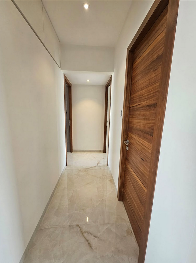 4 BHK Flat on Rent in Khar West - Aum Nirvan