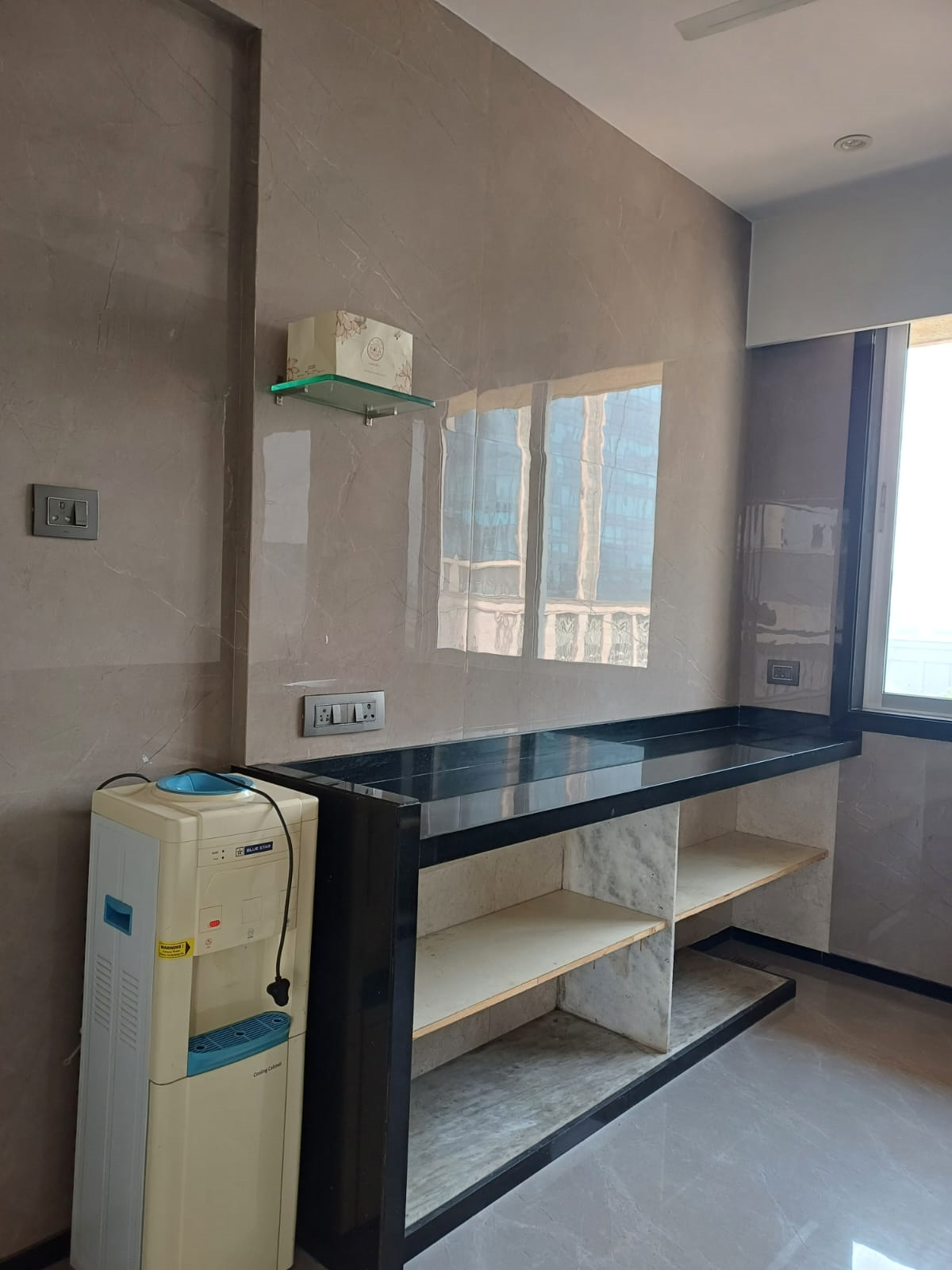 12 - Golden Peak, Khar West