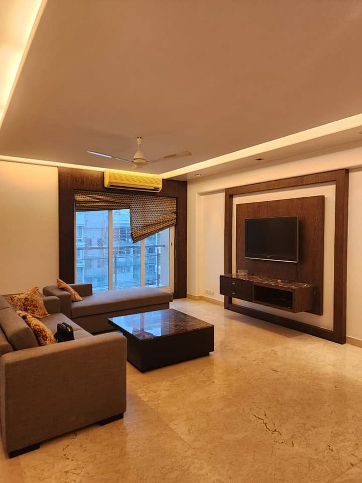 22 - Golden Peak, Khar West
