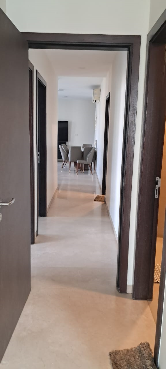 10 - Oberoi Exquisite, Goregaon East