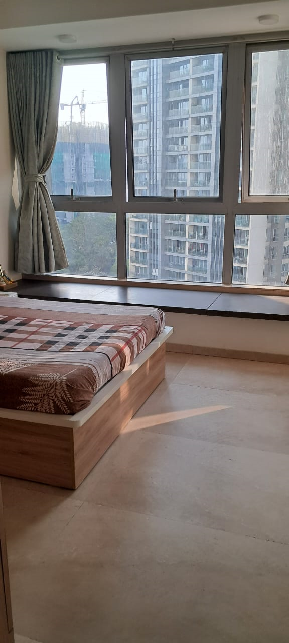 12 - Oberoi Exquisite, Goregaon East