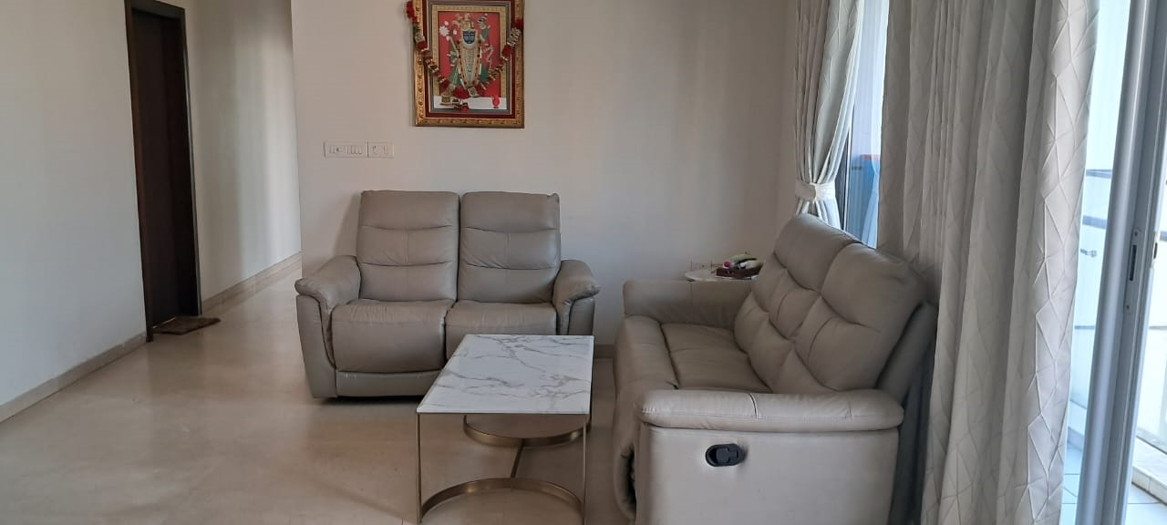 5 - Oberoi Exquisite, Goregaon East