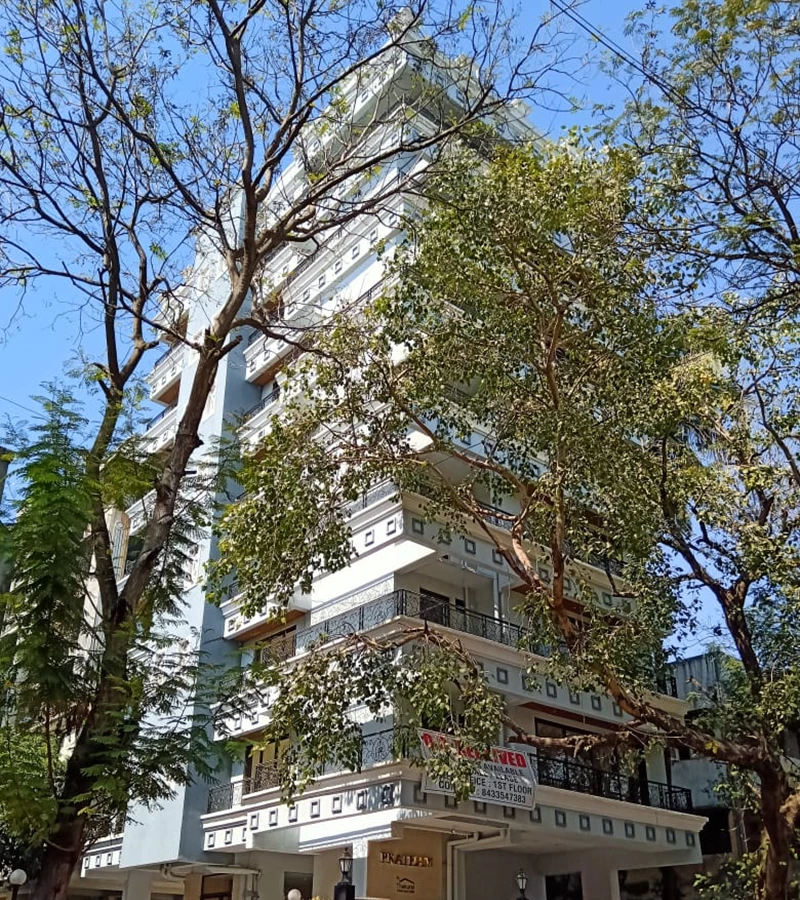 12 - Pratham, Santacruz East