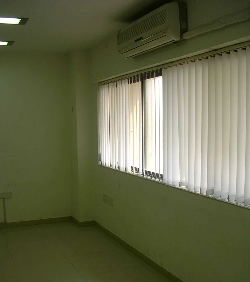 5 - Raheja Centre, Nariman Point
