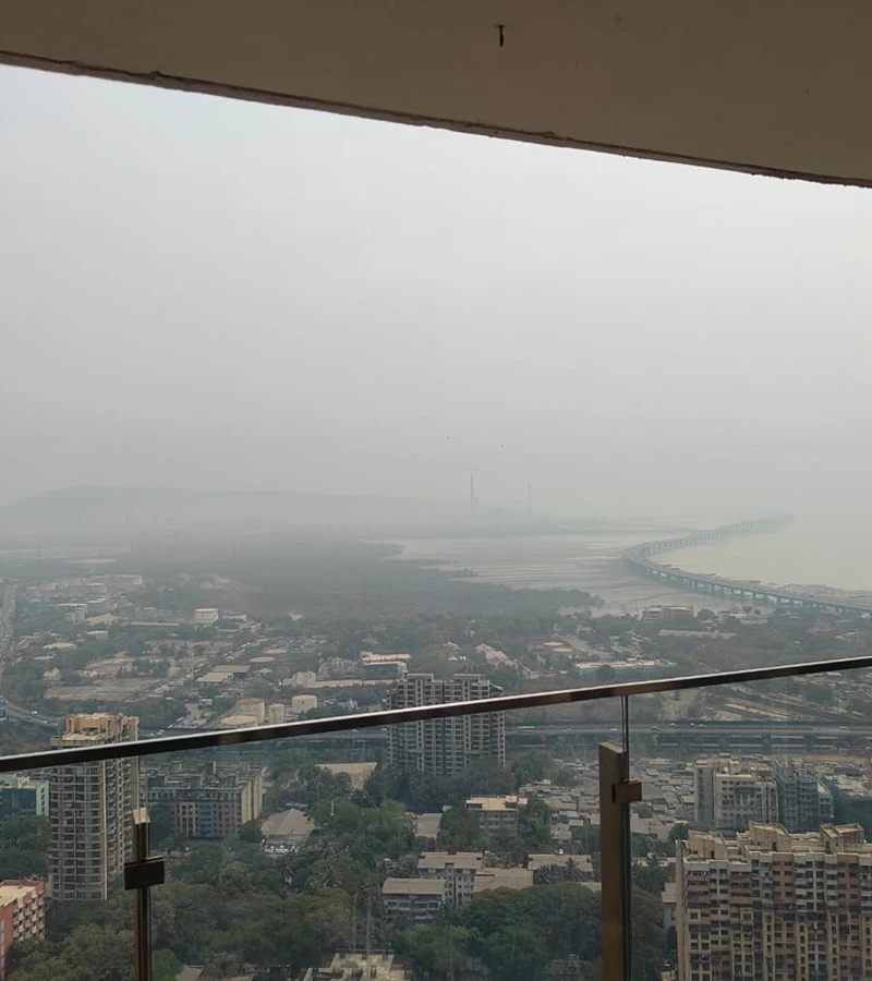 23 - Crescent Bay, Parel
