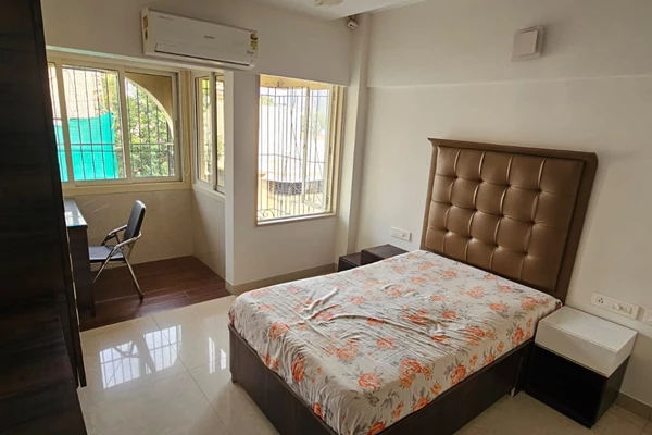 Flat on rent in Mahesh Cottage, Mahim