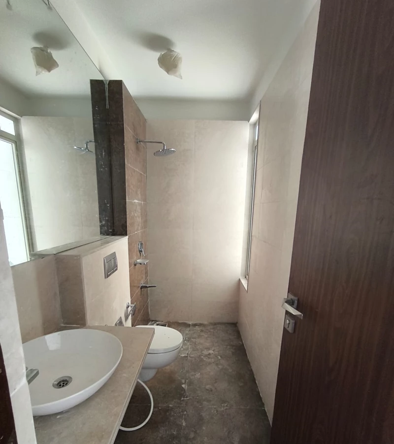 18 - Omkar Altamonte, Malad East