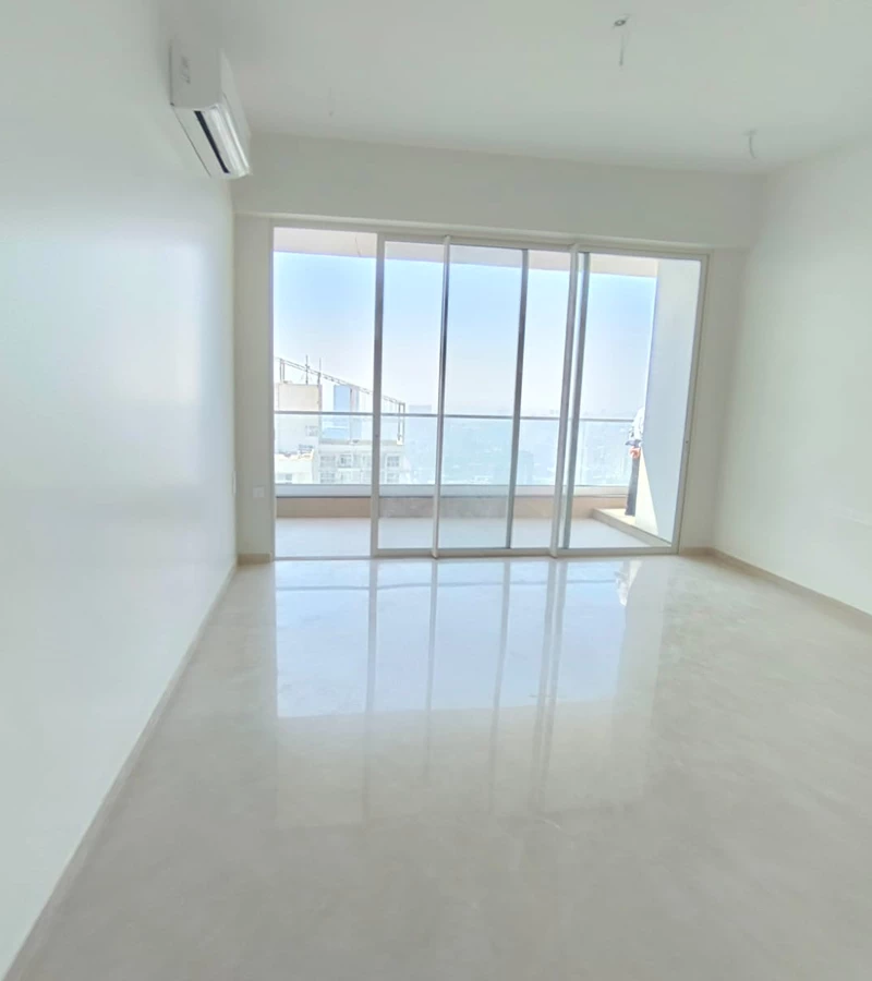 9 - Omkar Altamonte, Malad East