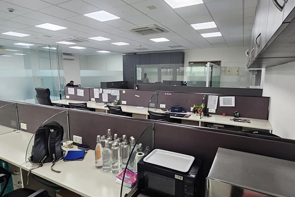 Office for sale in Lodha Supremus, Worli