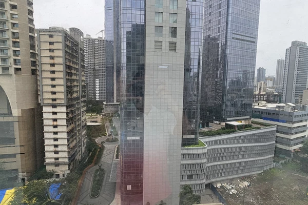 Office for sale in Lodha Supremus, Worli