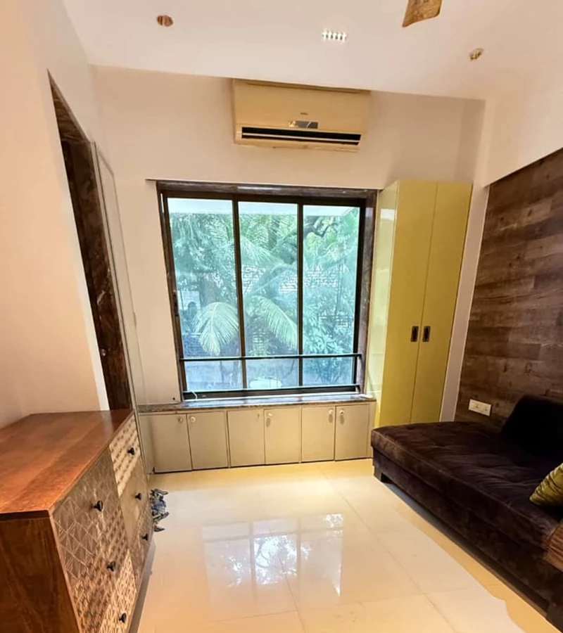 9 - Hill Top, Bandra West