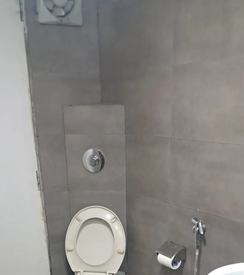 20 - Ascot Centre, Andheri East