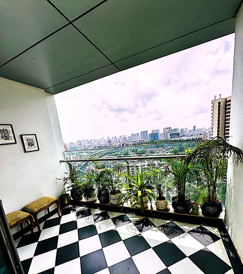 8 - Oberoi Maxima, Andheri East