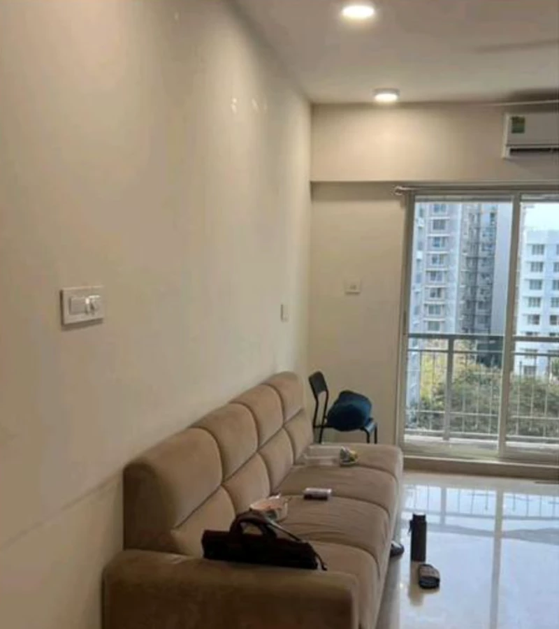 1 - Insignia, Santacruz East