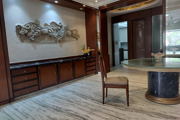 Flat on rent in Mohan House, Breach Candy