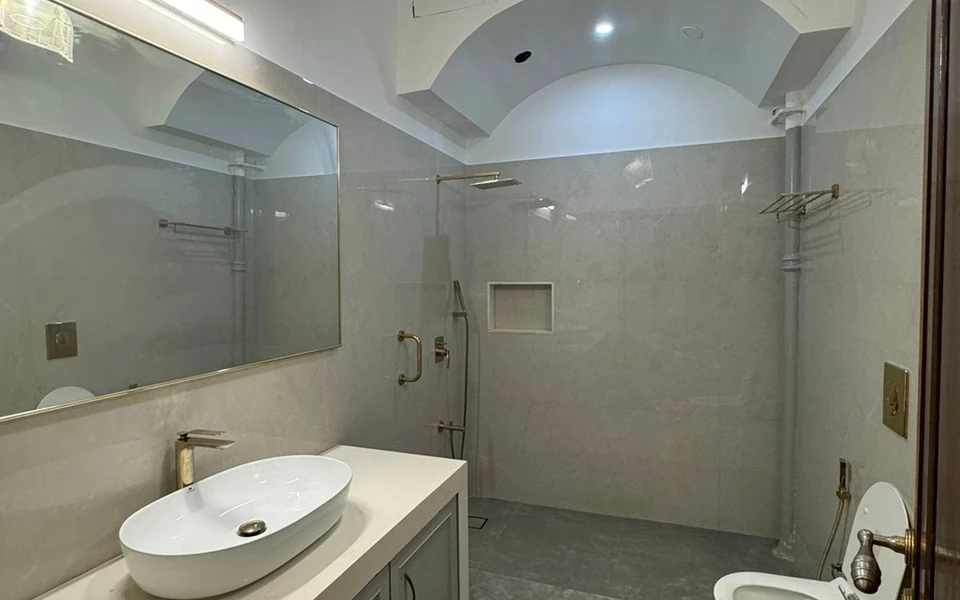 M12 - Marlboro House, Tardeo