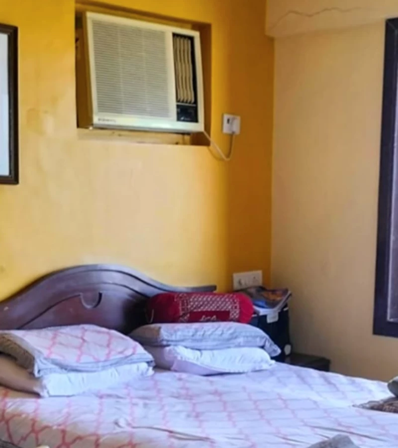 4 - Atlantis Apartments, Andheri West