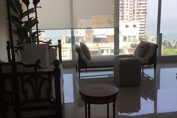 Flat on rent in Lands End, Walkeshwar