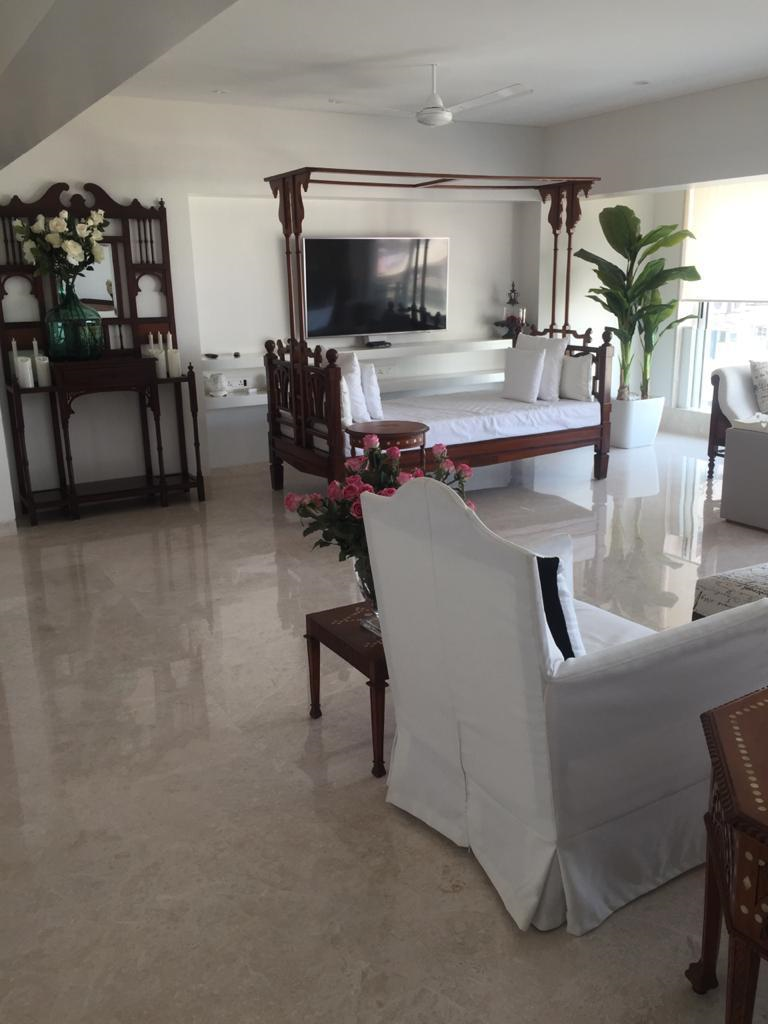 Land2 - Lands End, Walkeshwar