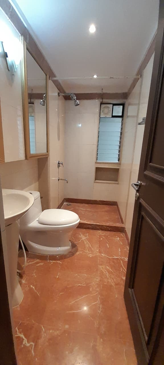2 BHK Flat on Rent in Andheri West - Windermere